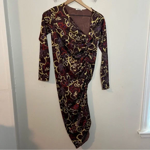 GIMAGUAS- Zug Dress Brown Asymmetrical Mesh Floral Classic Boho Cocktail